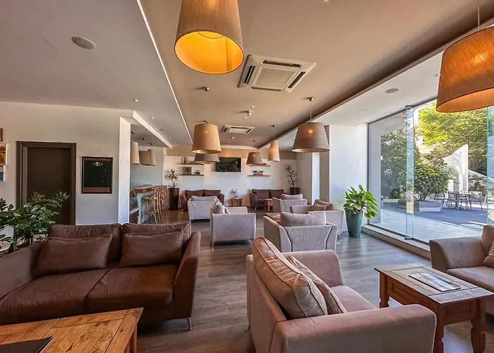 Ax Sunny Coast Resort & Spa